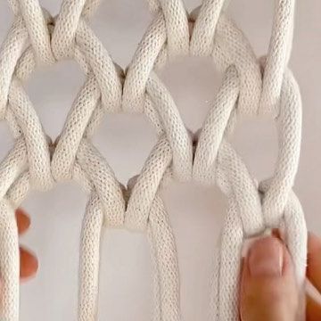 Macrame Beginner, Weaving Tutorial, Knots Tutorial, Macrame Patterns Tutorials, Macrame Bag, Macrame Tutorial, Macrame Knots, March 21, Macrame Patterns