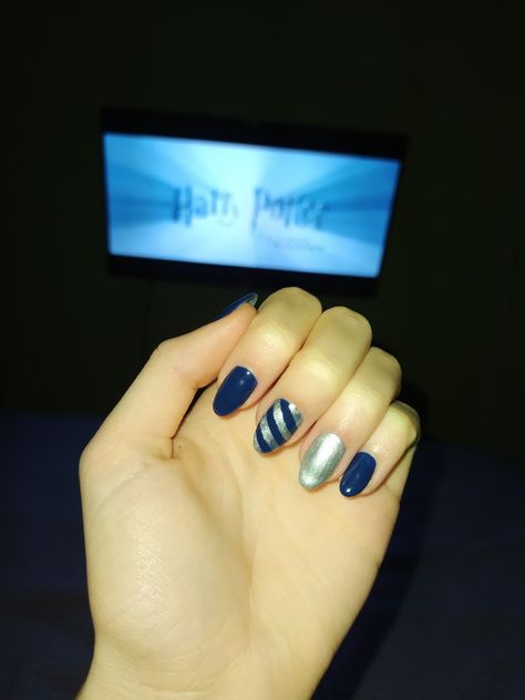 Simple Ravenclaw Nails, Simple Harry Potter Nails Ravenclaw, Raven Claw Nails, Harry Potter Nails Designs Ravenclaw, Ravenclaw Nail Designs, Ravenclaw Nails Harry Potter, Harry Potter Nails Ravenclaw, Ravenclaw Nail Art, Ravenclaw Nails