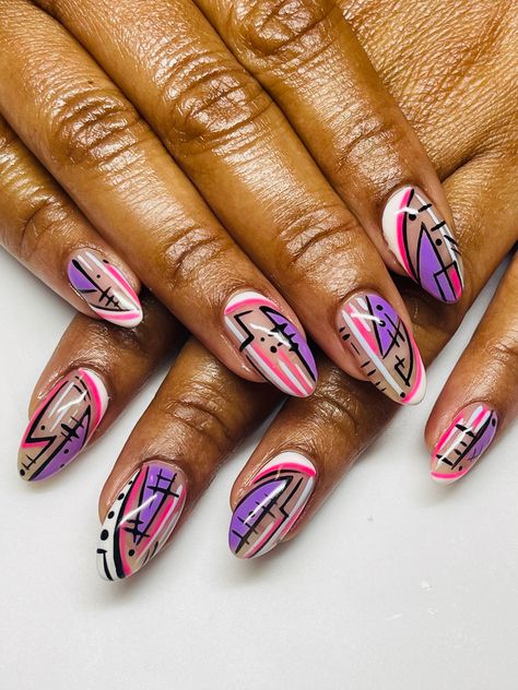 Structured gel maniucre with abstract/geometric 10 finger nail art. Abstract Nails Short, Geometric Nail Designs, Artsy Nails, Geometric Nails, Chic Nail Designs, Negative Space Nail Art, Geometric Nail Art, Velvet Nails, Classy Nail Designs