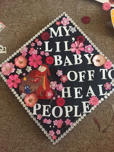 Mulan Graduation cap. RN graduation Disney Nursing school Disney Nursing Graduation Cap, Mulan Graduation Cap, Graduation Cap Nursing, Funny Grad Cap Ideas, Graduation Cap Diy, Bsn Graduation Cap, Nurse Graduation Cap Designs, Disney Graduation Cap, Graduation Nursing