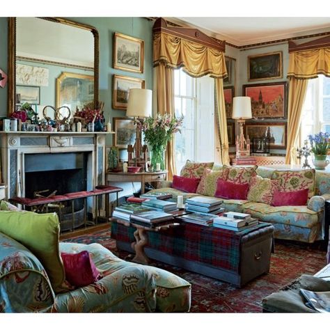 Ben Pentreath's Georgian parsonage in Dorset | House & Garden Modern Lofts, Bohemian Chic Home, Country Manor House, Ben Pentreath, English Houses, Classic Glam, English Interior, Country Manor, Maximalist Home