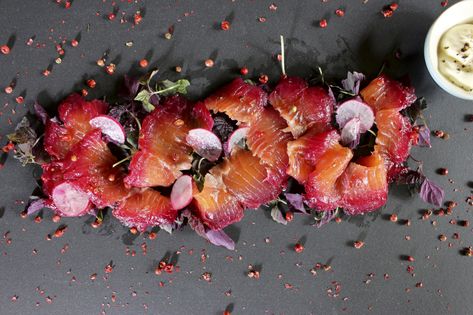 Beetroot and Gin Cured Salmon and Quick-Pickled Vegetables – Priceless Magazines Beetroot Cured Salmon, Quick Pickled Vegetables, Cured Salmon, Cinnamon Breakfast, Pickled Vegetables, Fish And Meat, Dry Gin, Wedding Food, Recipe Collection