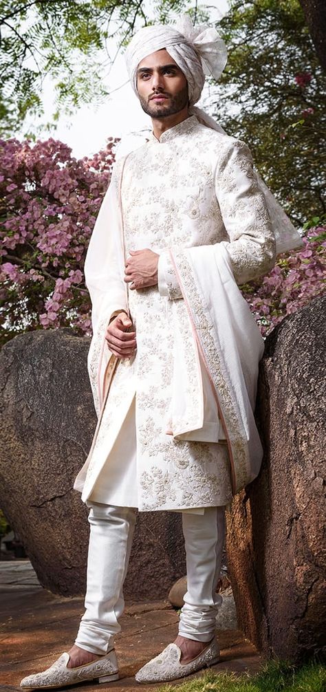 Engagement Dress For Groom, Indian Groom Dress, Sherwani For Men Wedding, Wedding Kurta For Men, Groom Dress Men, Wedding Outfits For Groom, Indian Groom Wear, Wedding Dresses Men Indian, Groom Photoshoot