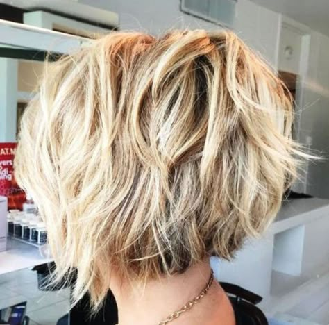 short shaggy brown blonde hairstyle Inverted Bob Haircuts For Thick Hair, Savannah Crisley Hair Short, Long Pixie Hairstyles For Thick Hair, Amy Stran Hair, Shaggy Bob For Fine Hair Round Faces, Short Flippy Hairstyles, 2023 Hairstyles, Κούρεμα Bob, Blonde Hairstyle