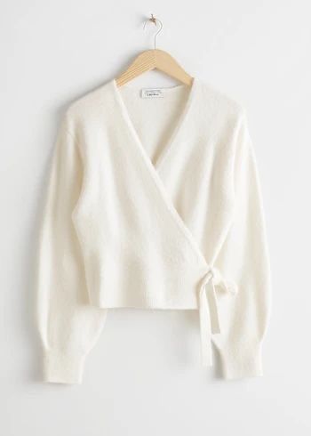 Knit Wrap, Wrap Cardigan, Cardigan Sweaters For Women, White Cardigan, Fashion Story, Cropped Cardigan, Cardigans For Women, Cardigan Sweater, Knit Cardigan