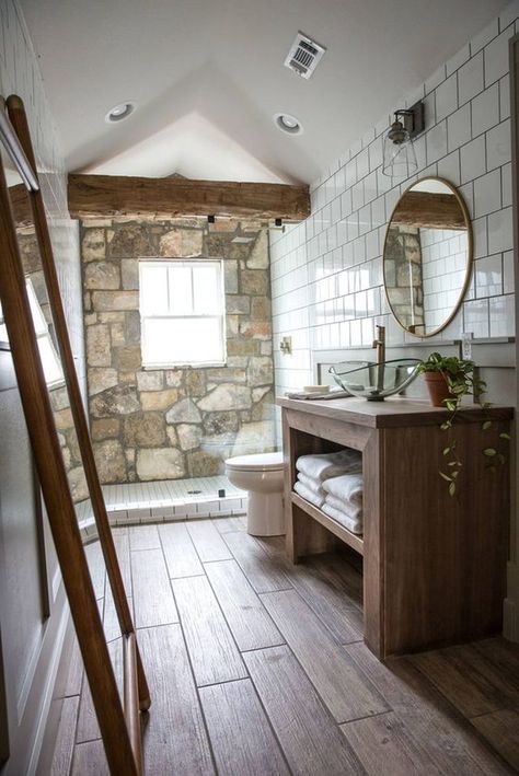 rustic bathroom idea Rustic Shower Ideas, Magnolia Bathroom, Baie Vintage, Rustic Bathroom Shower, Makeover Kamar Mandi, Fixer Upper Bathroom, Rustic Shower, Cabin Bathrooms, Rustic Bathroom Designs