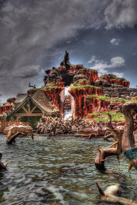 Disney Landscape, Disney Widgets, Disneyland Scrapbook, Disneyland Art, Disneysea Tokyo, Disney World Aesthetic, Disney Parque, Disneyland Photos, Disney World Pictures