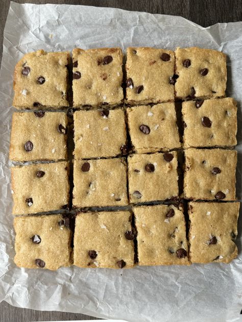 Sourdough Blondies - Healing Slice Sourdough Blondies, Healing Soup, Peanut Butter Cup Cookies, Blueberry Bread, Sourdough Discard, Food Scale, Sourdough Recipes, Healthy Side Dishes, Sourdough Starter