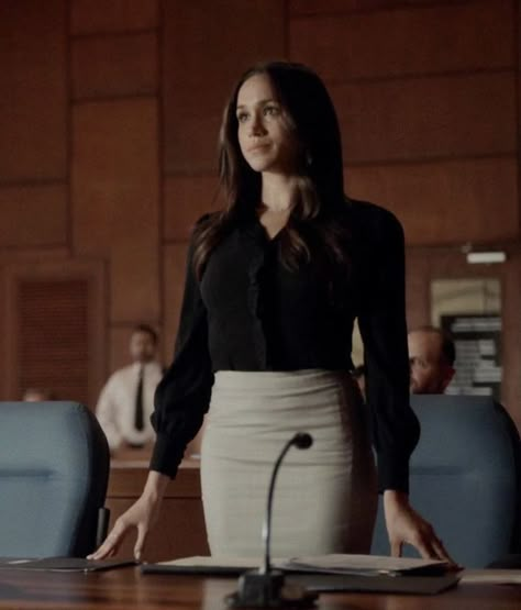 Aesthetic Law, Suits Rachel, Lawyer Aesthetic, Rachel Zane, Secretary Outfits, Law School Inspiration, Create A Vision Board, Women Lawyer, Law Degree