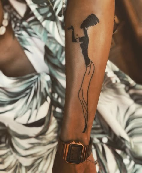 Arm Band Tattoo Black Women, Egyptian Tattoo Black Women, Neo Soul Aesthetic Tattoo, African American Art Tattoo, Horizontal Forearm Tattoo, Pro Black Tattoos Ideas, Black Power Tattoo For Women, Neo Soul Tattoo, African Tattoo Ideas Black Women