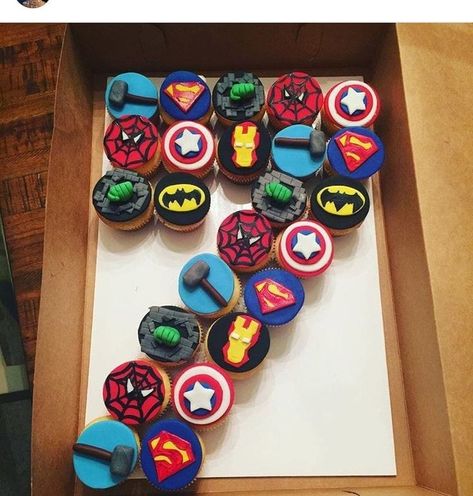 Marvel Avengers Cupcakes, Superhero Number Cake, Superhero Cupcake Cake, Superhero Birthday Party Cake, Marvel Theme Cake, Super Hero Cupcakes, Avengers Cupcakes, Superhero Birthday Party Food, Marvel Birthday Cake