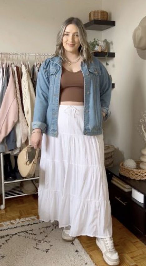 Plus Size White Skirt, White Skirt Outfit Plus Size, White Maxi Skirt Outfit, White Skirt Outfits, White Long Skirt, Tony Soprano, Look Plus Size, White Maxi Skirts, Long Denim Skirt