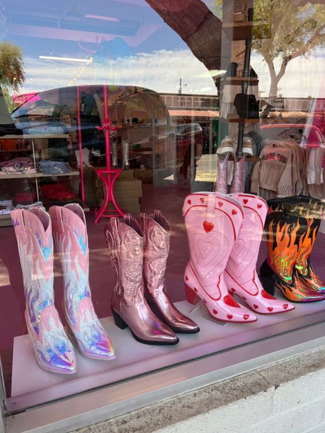 Dopamine Activities, Cowboy Boots Aesthetic, Nashville Weekend, Boots Diy, Pink Cowboy Boots, Pink Cowboy Hat, Pink Cowboy, Cowboy Aesthetic, Cowgirl Aesthetic