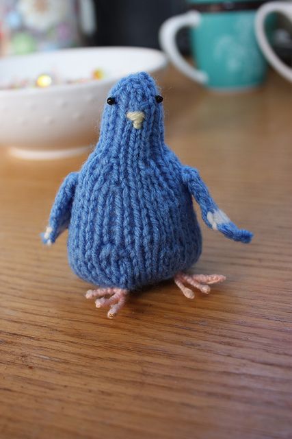 Cooey the Pigeon by Whodunnknit Pigeon Knitting Pattern, Easy Knitting Projects For Beginners, Crochet Pigeon, Knit Cowl Pattern Free, Knitted Stuffed Animals, The Pigeon, Diy Tops, Cowl Knitting Pattern, Fun Crochet Projects