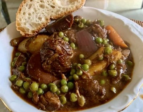 Italian Beef Stew Beef Chuck Stew, Daniel Mancini, Beef Stew Seasoning, Italian Beef Stew, Italian Beef, Beef Chuck, Beef Stew Recipe, Red Potatoes, Frozen Peas