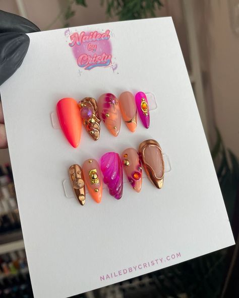 Almond Gel Nails Ideas, Uñas Press On, Lisa Frank Nails, Almond Press On Nails, Holloween Nails, Acrylic Nail Shapes, Custom Press On Nails, Press On, Rose Nail Art