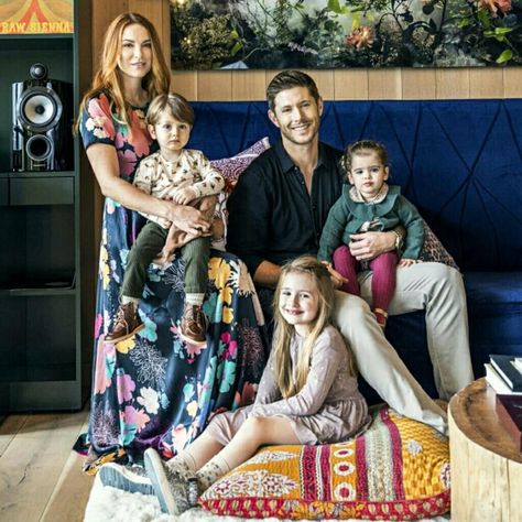 Here's some wonderful pictures of Ackles kids😻🐥👶👧👱 Full name Jensen And Danneel, Sam E Dean Winchester, Jensen Ackles Family, Ackles Family, Daneel Ackles, Danneel Ackles, Jensen Ackles Supernatural, Jensen And Misha, Jensen Ackles Jared Padalecki