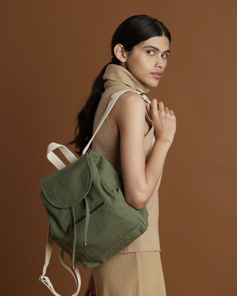 Compact, yet efficient, the Haper Backpack in the sweetest small size! - canvas bag, sustainable fashion, vegan bag, organic cotton, ethical fashion, vacation essentials, work essentials, work bag, holiday bag, ecochic, organic dye Vacation Essentials, Vegan Bag, Work Essentials, Holiday Bag, Organic Dyes, Model Inspo, Vegan Bags, Work Bag, Ethical Fashion