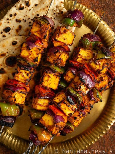 Tandoori Marinade, Tandoori Paste, Tandoori Paneer, Tikka Recipe, Indian Appetizers, Paneer Tikka, Chicken Kabobs, Kebab Recipes, Paneer Recipes