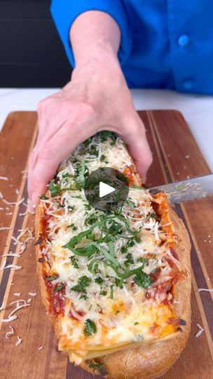 Lasagna Bread Boat, Lasagna Stuffed Garlic Bread, Lasagna Bread, Stuffed Garlic Bread, Bread Boats, Recipe Boards, French Bread, Garlic Bread, Lasagna