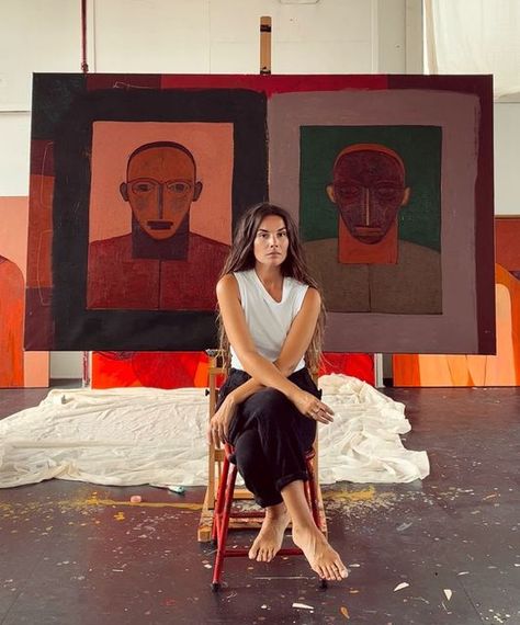 Artist In Studio Photoshoot, Modern Self Portrait, Artists With Their Art, Artist Posing With Painting, Artsy Woman Aesthetic, Portrait Of Artist, Posing With Artwork, Art Studio Portrait, Art Gallery Portrait