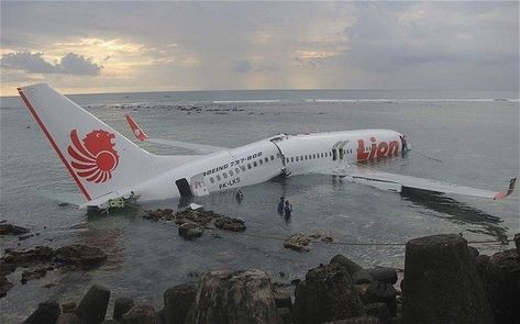 Aviation Accidents, Lion Air, Mogok, Air Flight, Denpasar, Boeing 737, On The Ground, Kazan, Radios