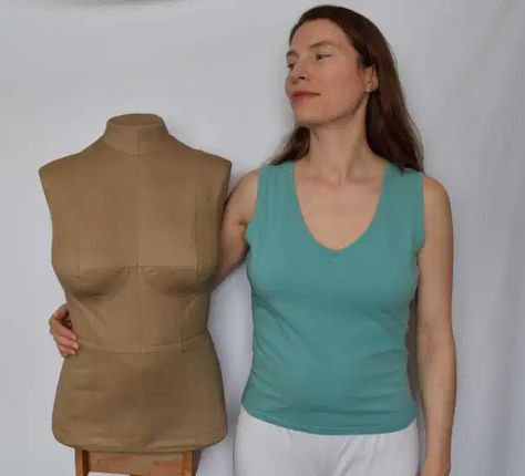 Custom Dress Form, Sewing Dress Form, Sewing Dress, Dress Form Mannequin, Corset Pattern, Paper Dress, Make Your Own Dress, Blouse Pattern Sewing, Dress Forms