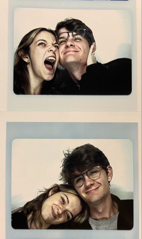 #couple #romantic photobooth inspo fall couple indie boyfriend hardlaunxh Indie Date Ideas, Photobooth With Boyfriend, Cute Couple Photobooth, Photo Booth Ideas Couple, Couples Photobooth Pictures, Couple Photobooth Ideas, Photobooth Couple Poses, Photobooth Ideas Couple, Photobooth Pictures Couple