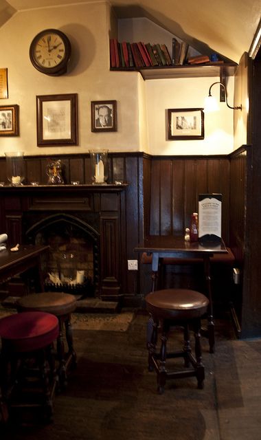 The Eagle and Child Pub, Oxford. I sat at that table with the menu on it!! Irish Pub Interior, Irish Pub Decor, Room Arrangement Ideas, Wainscoting Stairs, Wainscoting Kitchen, Wainscoting Bedroom, Room Arrangement, Dining Room Wainscoting, Wainscoting Styles