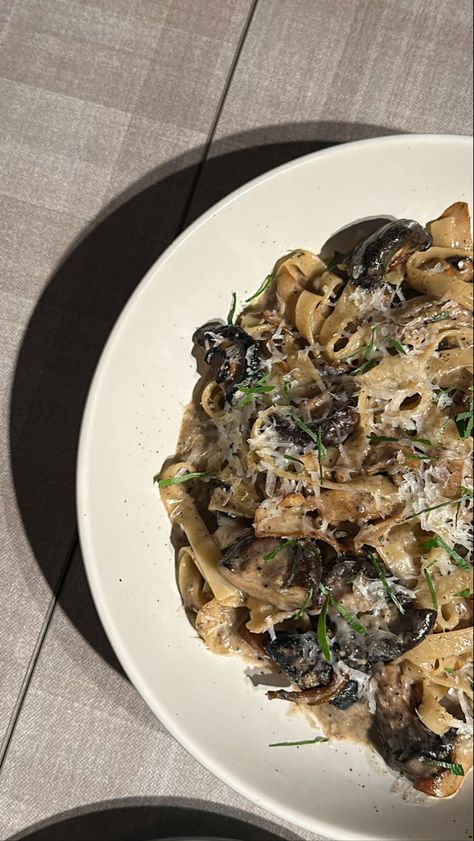 truffle pasta mushroom italian delicious love pasta instagram aesthetic story ideas yummy Truffle Pasta Aesthetic, Instagram Aesthetic Story Ideas, Pasta Mushroom, Aesthetic Story Ideas, Pasta Aesthetic, Truffle Pasta, Truffle Mushroom, Aesthetic Story, Dream Food