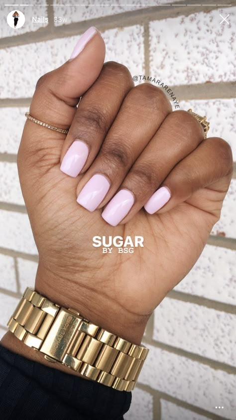 Natural Nails Manicure, Beige Nails, Work Nails, Classic Nails, Classy Acrylic Nails, Short Acrylic Nails Designs, Nails Black, Short Acrylic, Neutral Nails