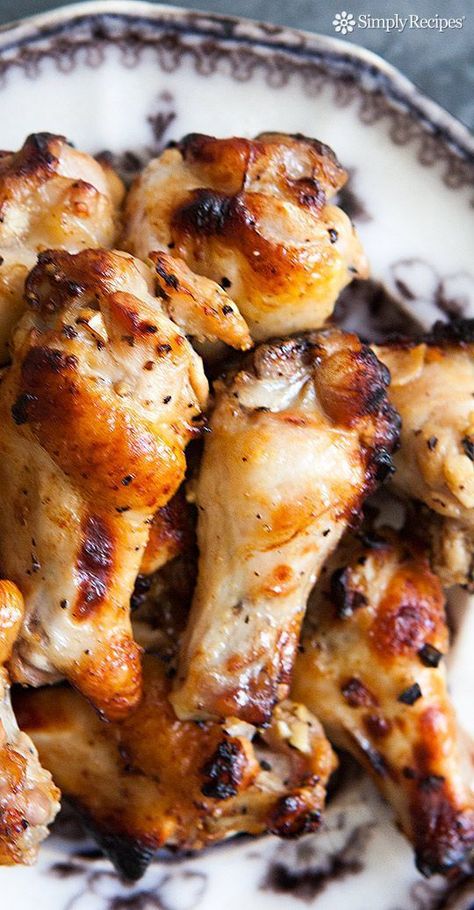 Honey Mustard Chicken Wings, Soy Sauce Garlic, Diy Easy Recipes, Honey Mustard Chicken, Mustard Chicken, Chicken Wing, Chicken Wing Recipes, Wing Recipes, Garlic Sauce