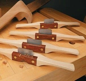 Scraper Shaves Shaving Horse, Woodsmith Plans, Woodworking Plans Patterns, Woodworking Jig, Shop Class, Work Project, Router Woodworking, Woodworking Hand Tools, Wood Carving Tools