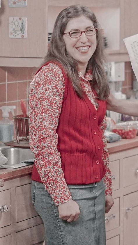 Amy Farrah Fowler, The Bigbang Theory, Jewish Girl, Mayim Bialik, Jim Parsons, Big Bang, Big Bang Theory, Anime Poses Reference, Anime Poses