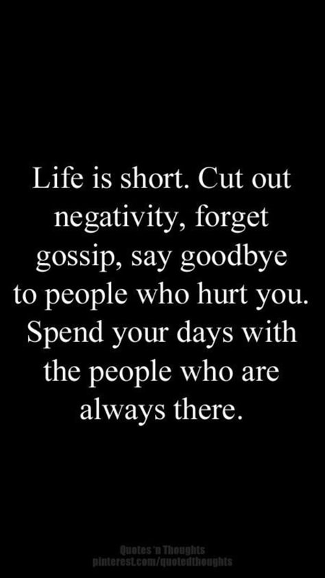 Selfish Friends, Negative People Quotes, Short Mottos, Gossip Quotes, Negativity Quotes, Now Quotes, Quotes Tumblr, Quotes Short, Negative People