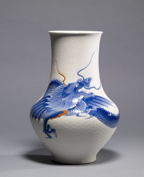 .:. Vase with Dragon ·       Kato Tomotaro (Japanese, 1851-1916) (Artist)  ca. 1915 (Taisho) Japanese Vase Ceramics, Modern Dragon, Hall Pottery, Japanese Vase, Ceramic Workshop, Pottery Jug, Chinese Vase, Eastern Art, Art Competitions