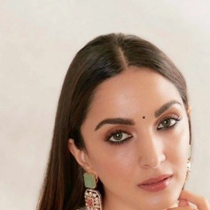 Indian Wedding Makeup Ideas, Simple Subtle Makeup, Dewy Indian Makeup, Natural Makeup Indian Bride, Every Day Eye Makeup Natural Looks, Day Wedding Makeup Indian, Indian Make Up Natural, Dewy Bridal Makeup Indian, Simple Wedding Makeup Indian