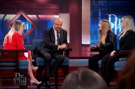 A week inside 'Dr. Phil,' daytime TV's festival of human misery: EW review Class Of 3000, Dr Phil Show, Dan And Phil 2009, Elizabeth Sladen Dr. Who, Dr Phil, Turner Classic Movies, Vintage Television, Dan And Phil Memes, Tv Music