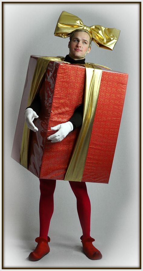 Gift Box Costume, Diy Christmas Fancy Dress, Funny Christmas Dress Up Ideas, Present Outfit Christmas, Present Costume Diy, Diy Present Costume, Christmas Fancy Dress Ideas, Christmas Party Costume Themes, Holiday Costume Ideas