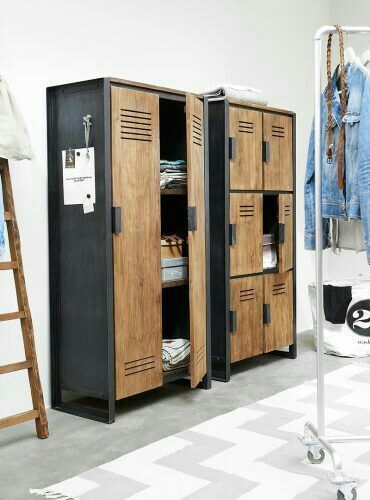 Vintage Lockers, Design Studio Office, Garage Furniture, Rustic Furniture Diy, Tiny House Nation, Boy Bedroom Design, Industrial Design Furniture, Metal Furniture Design, Wooden Wardrobe