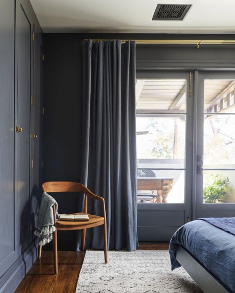 Benjamin Moore - French beret Dark Blue Rooms, Dark And Moody Bedroom, Moody Bedroom, Dark Bedroom, Emily Henderson, Dark Walls, Blue Rooms, Bedroom Paint, Blue Bedroom