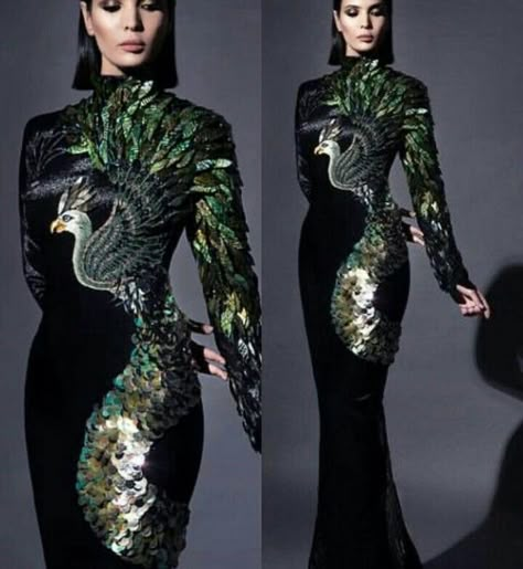 Peacock Feather Outfit, Peacock Fashion Design, Peacock Outfit Design, Empress Outfit, Peacock Cocktail Dress, Peacock Color Dress, Peacock Outfit, Drag Queen Outfits, Bridal Jewellery Inspiration