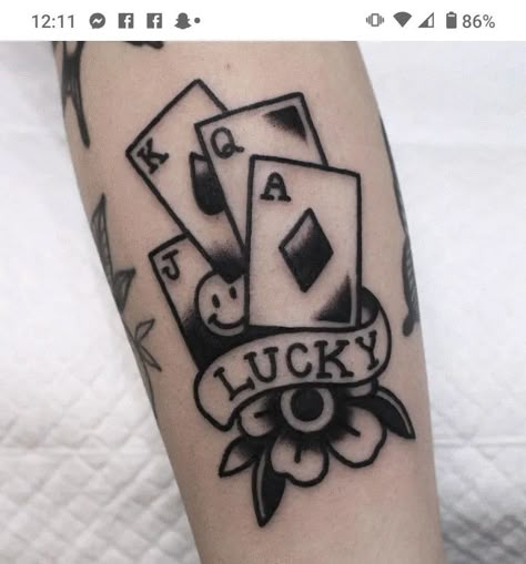 Aces Tattoo, Poker Tattoo, Playing Card Tattoos, Traditional Hand Tattoo, Ace Tattoo, Lucky Tattoo, Old School Tattoo Designs, Tattoo Old School, Traditional Tattoo Art