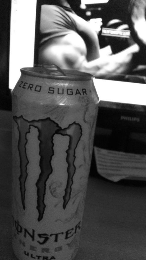 White Monster Drink Aesthetic, White Monster Drink, Monster Zero, White Monster, Liqueur Drinks, Hype Wallpaper, Monster Energy Drink, Ig Feed, Monster Energy