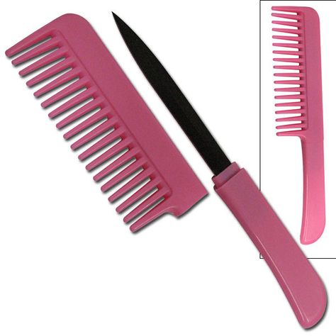 #Comb #knife is a #hidden #blade knife mainly used for #selfdefense. Let’s review this knife from a self defense perspective. Here are its advantages in a self defense situation. Hidden Knife, Hidden Knives, Stiletto Knife, Hidden Blade, Self Defense Tips, Self Defense Tools, Karambit Knife, Cool Knives, Pink Plastic