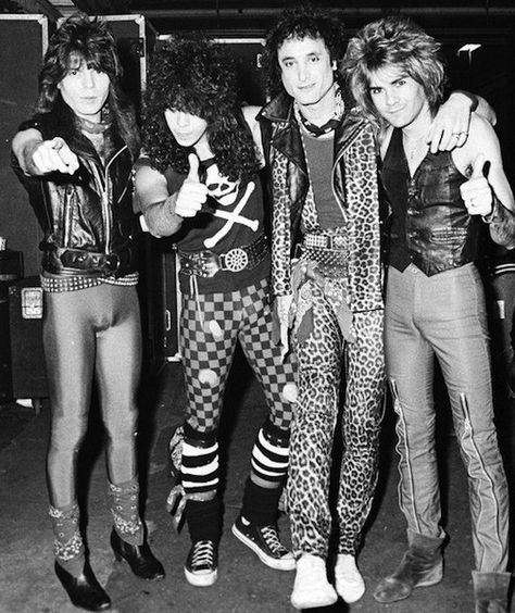 Kevin Dubrow, 80s Heavy Metal, Quiet Riot, American Idol Contestants, Rock N Roll Party, Down To The Bone, Metal Albums, Rock Of Ages, Glam Metal