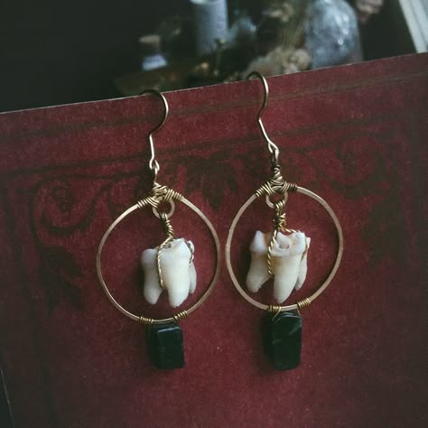 Witch Earring, Deer Totem, Tooth Earrings, Witch Earrings, Vulture Culture, Teeth Jewelry, The Muppets, Bone Jewelry, Witch Jewelry