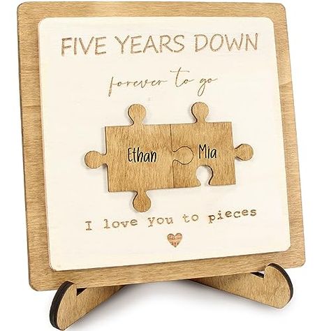 Wooden Gifts For Her, 20th Anniversary Cards, Anniversary Cards For Couple, 50th Anniversary Cards, Happy 20th Anniversary, Marriage Anniversary Gifts, 1st Wedding Anniversary Gift, Anniversary Cards For Wife, Unique Gifts For Couples