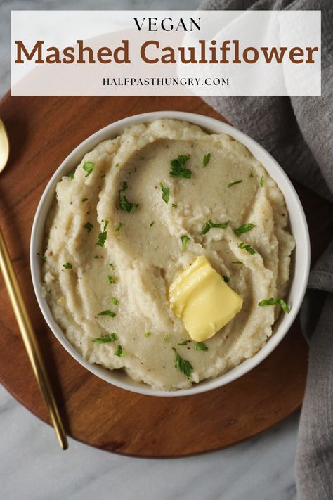 This vegan cauliflower mash recipe makes the perfect side dish for any family gathering or during the holiday season. They taste similar to regular potatoes, except they have fewer carbs and lower calories. They may be even easier to make than mashed potatoes! This easy vegan mashed cauliflower recipe is the best you'll ever taste. It's buttery, creamy and makes the perfect low carb, dairy free side dish. Dairy Free Cauliflower Recipes, Vegan Cauliflower Mashed Potatoes, Vegan Mashed Potatoes Recipe, Vegan Mashed Cauliflower, Thanksgiving Main Dishes, Low Carb Dairy Free, Dairy Free Mashed Potatoes, Mashed Cauliflower Recipe, Vegan Mashed Potatoes