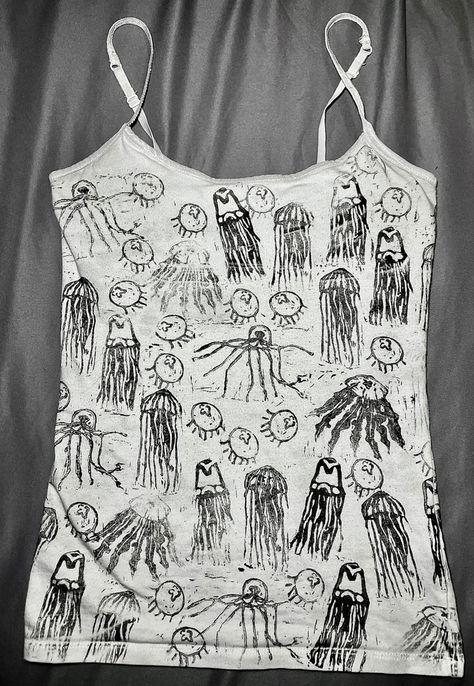 I made this! Debating selling them soon! Jellyfish Shirt, Plain Tank Tops, Highschool Aesthetic, Top Art, Summer Outfits, Tank Tops, How To Wear, Clothes